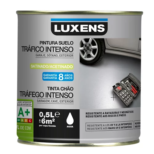 Pintura de piso de lujo.  rojo intenso satinado 0,5l